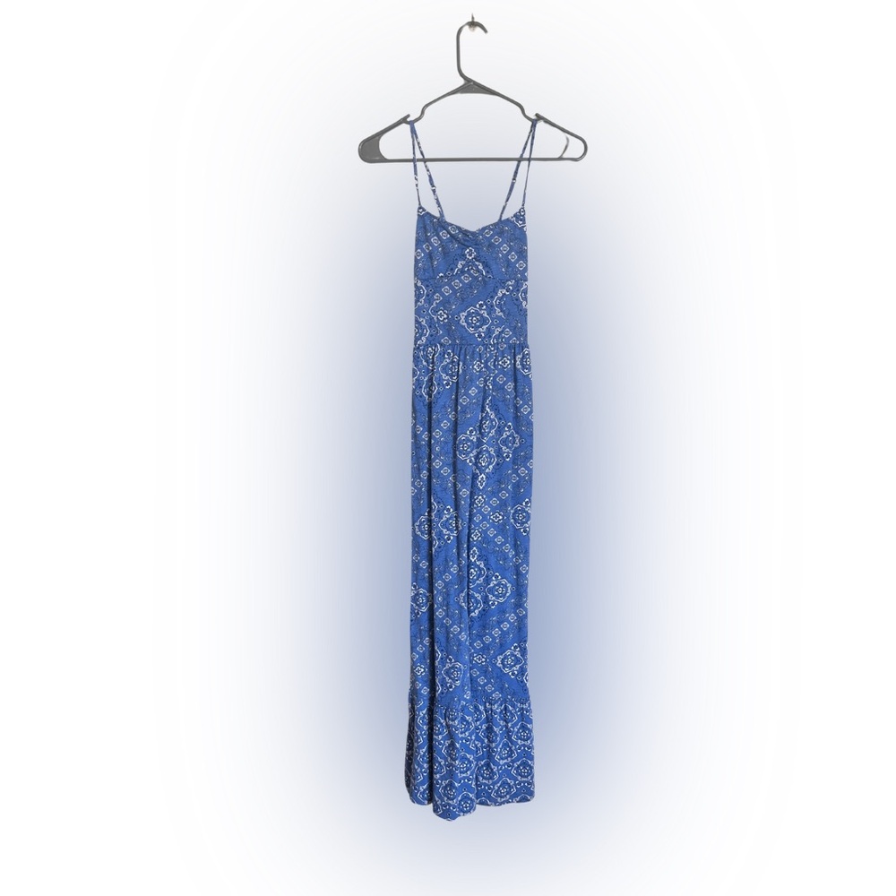 NWOT Aeropostale Blue Paisley Maxi Dress